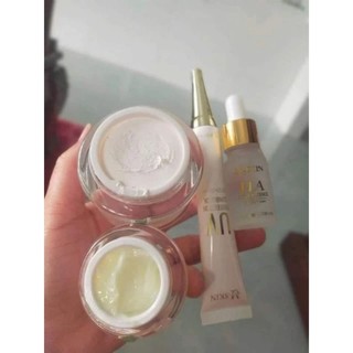 Combo Bộ 4 Sản Phẩm Sâm Vàng (Kem Face + Cao Nám + Serum + Kem Chống Nắng )- MQSKIN