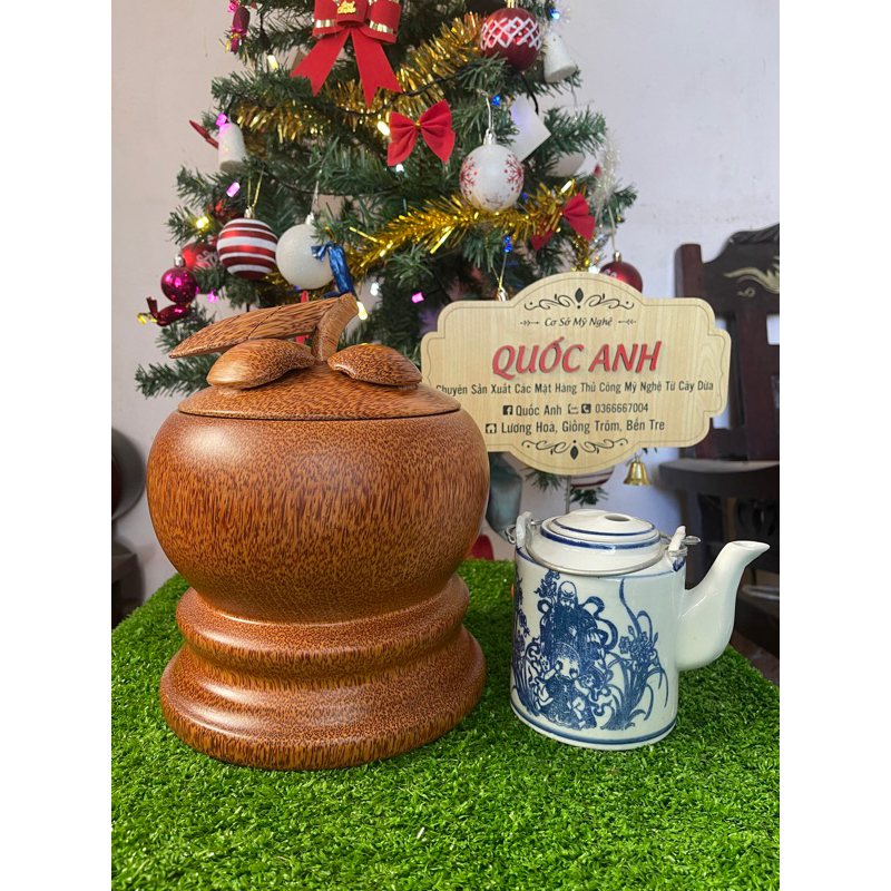 Vỏ bình gỗ dừa ủ ấm trà giử nhiệt trái măng cụt mẫu có chân size nhỏ ủ ấm 600ml. Tặng kèm ấm tít.