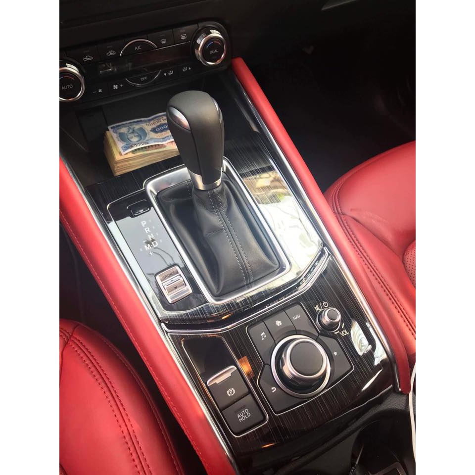 Ốp nội thất xe Mazda CX5 2018 đến 2023 mẫu titan/ carbon đẹp, thể thao, trang trí chống xước