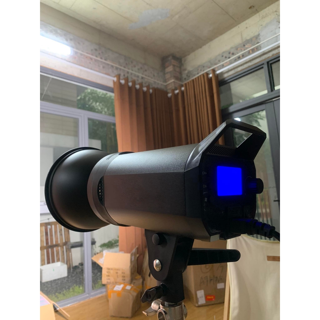 ĐÈN LED STUDIO BIAOS DM200B - NỘI ĐỊA 200W THỰC BICLOR