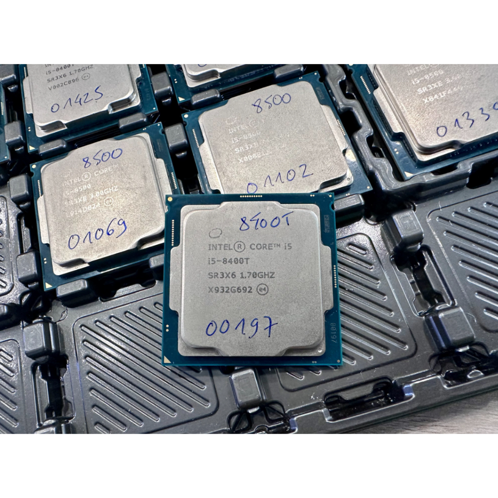 Chip CPU Intel Core I3 8100 9100 9100F, I5 8400 8400T 8500 8600 9400 9400F 9600