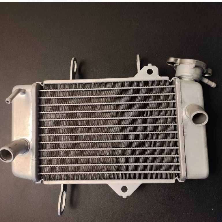 Két nước Exciter 135 hàng loại 1