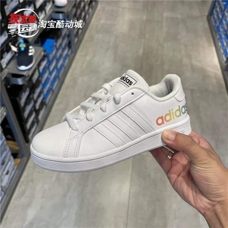 Giày Adidas size 37 và 38 fullbox