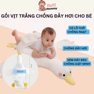 Gối vịt trắng nằm sấp chống đầy hơi cho bé Tutimommy