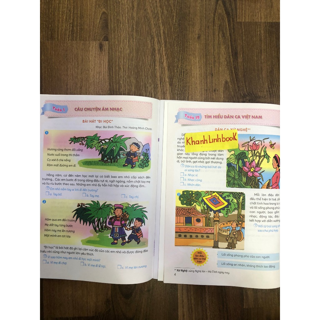 Sách Combo Bài tập trải nghiệm Âm nhạc 2 Tập 1 + 2
