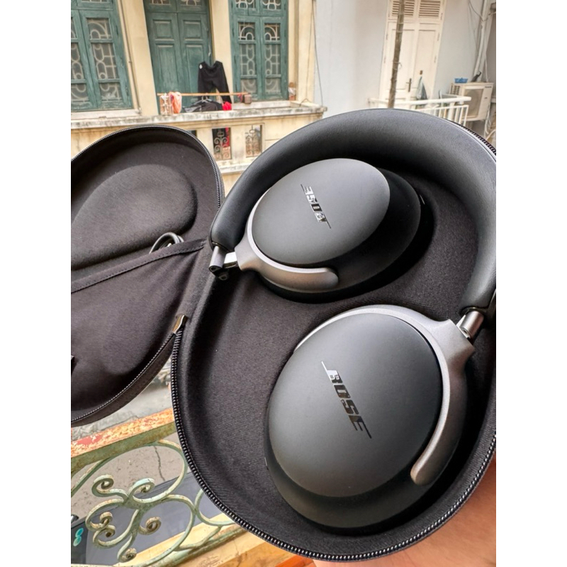 Tai nghe bose quietcomfort ultra headphone