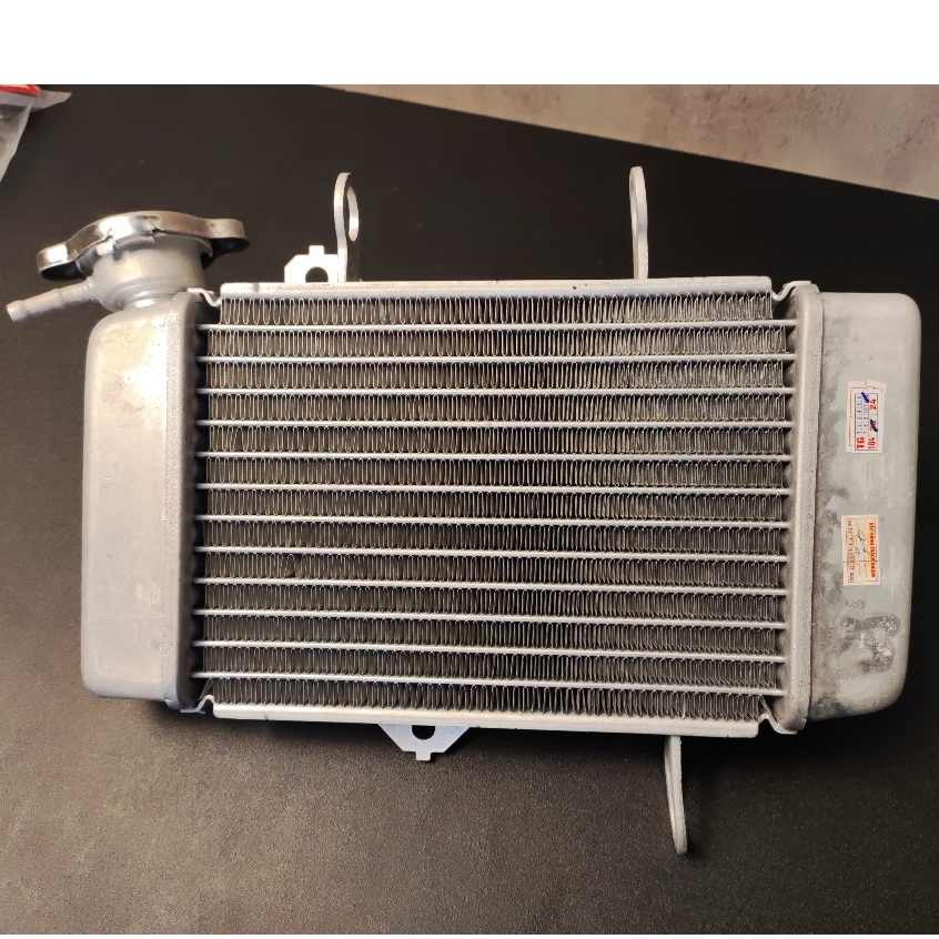 Két nước Exciter 135 hàng loại 1