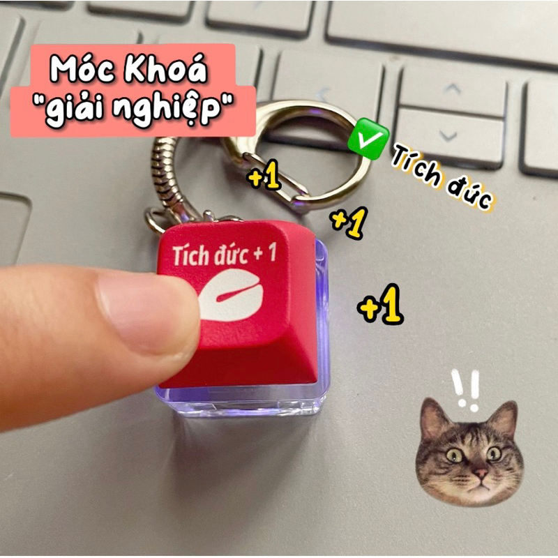 🧚🏻‍♀️Ganten🧚🏻‍♀️Móc Khoá Cute Bàn Phím Cơ Tích Đức Có Đèn - Móc Khoá Keycap Quà Tặng Phụ Kiện Dễ Thương