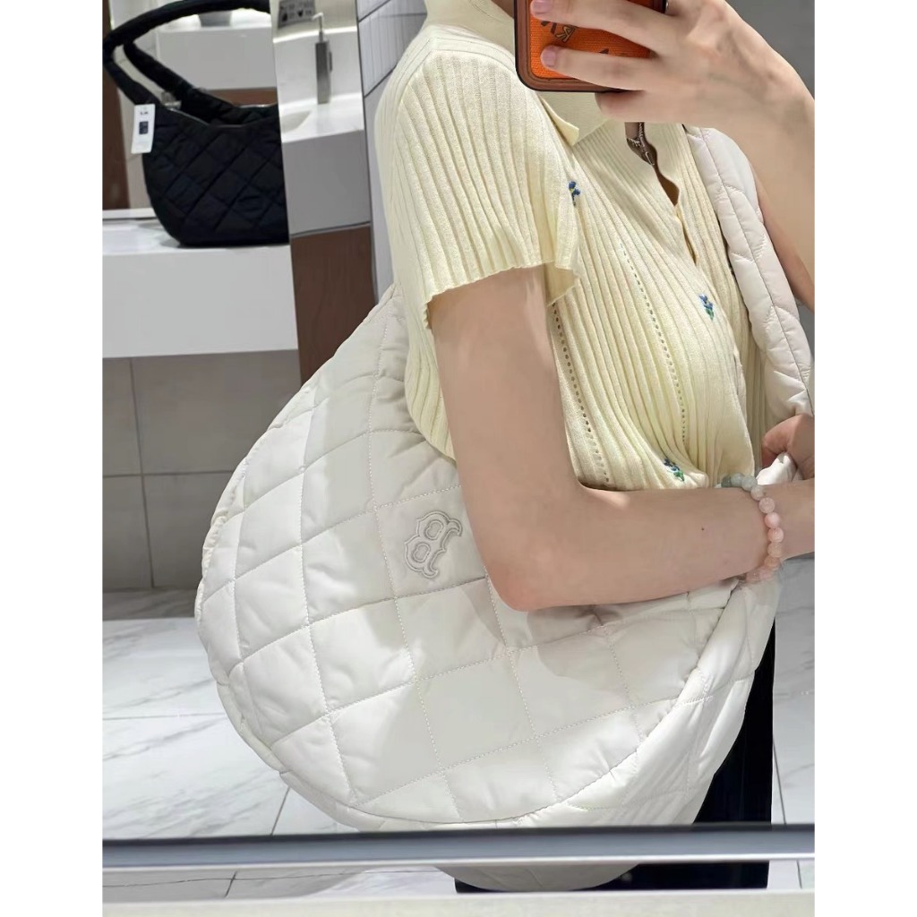 [Sẵn] Túi kẹp nách MLB Quilted Hobo Medium