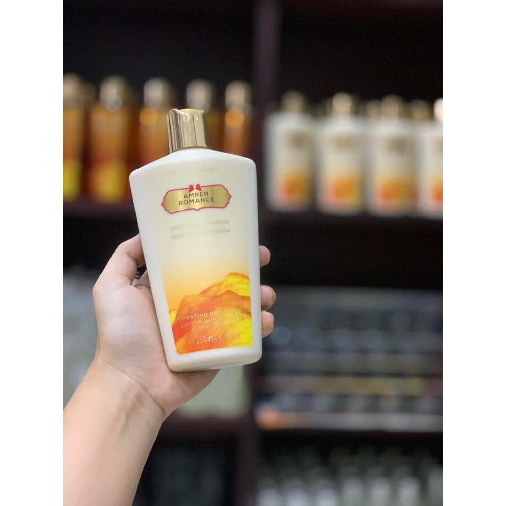 Sữa Dưỡng Thể Lotion Victoria'S Secret Amber Romance 250Ml