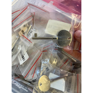Chìa khoá cho đàn piano cơ upright