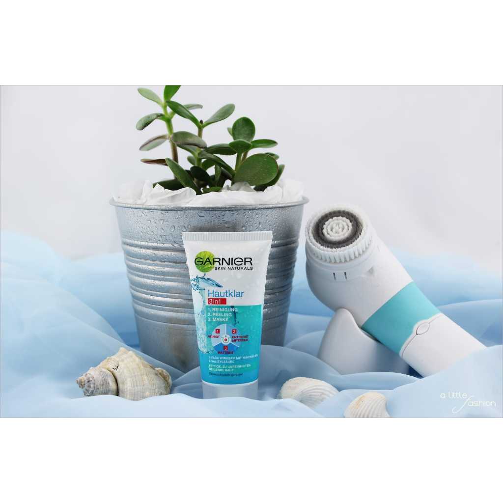Sữa rửa mặt Garnier Hautklar 3in1 Tonerde dành cho da mụn & bị nhờn 150ml