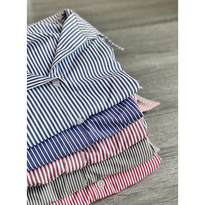 Áo sơ mi CHARMO sọc thiết kế freesize Striped Wide Shirt