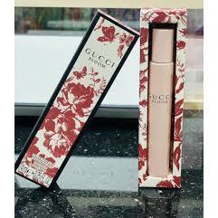 ☘️☘️Nước hoa ống lăn gucci bloom 7.4ml xanh/ hồng