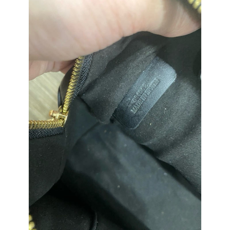 Túi si hiệu Loewe