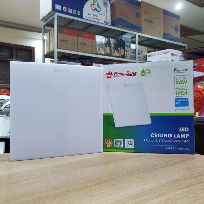 [Bảo hành 3 năm] Đèn led ốp trần vuông đế nhựa Model LN12N 300x300/24w
