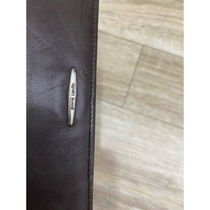Ví si hiệu Pierre Cardin