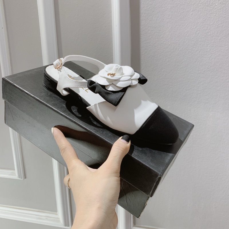 ☘️ AN SHOES☘️ sangdal bít mũi búp bê hoa trà cao 3cm. hàng quảng châu full box. hàng có sẵn.