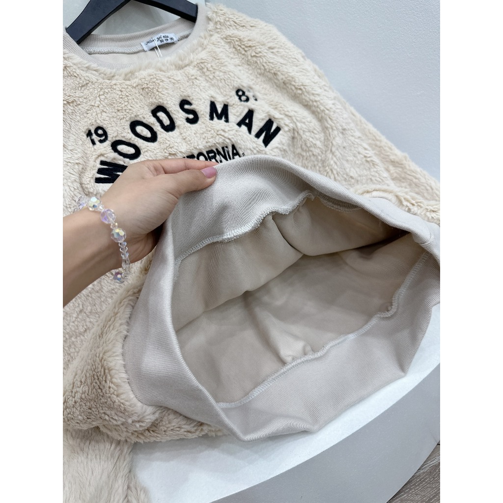 Áo Lông Be WOOSMAN Dài Tay Phối Bo Dày Áo Lông Nữ Mịn Logo Thêu Freesize