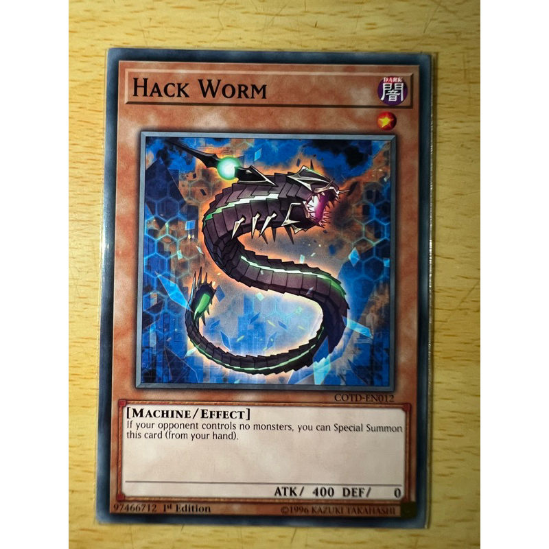 Thẻ bài Hack Worm-COTD