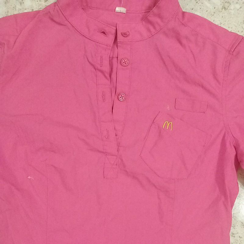 Áo sơ mi hồng cho bé