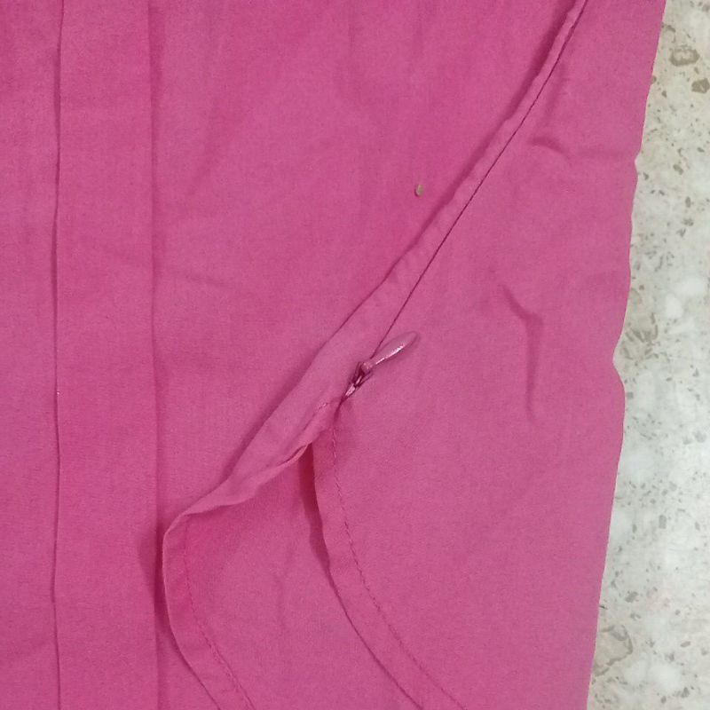 Áo sơ mi hồng cho bé