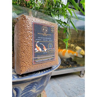  Cám cá koi thức ăn cá koi - American 40%đạm  gói 1kg  thức ăn tăng size - tăng màu cá cảnh 