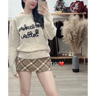 Chân Váy Kẻ Chữ A Hot Hit