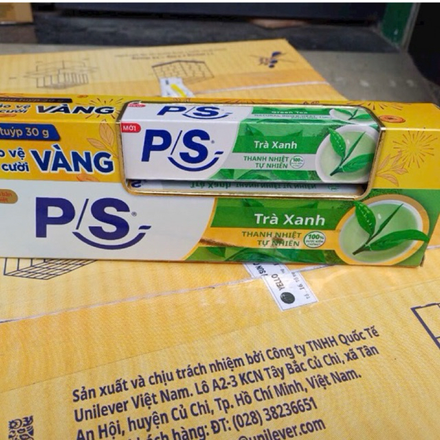 KEM ĐÁNH RĂNG PS trà xanh hộp 180g / 230gr tặng