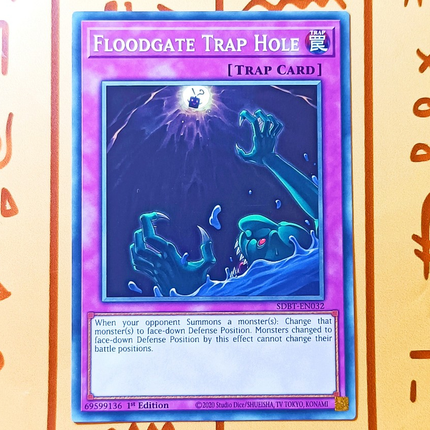 Thẻ bài Yugioh!: Floodgate Trap Hole - SDBT-EN032 - Common 1st Edition