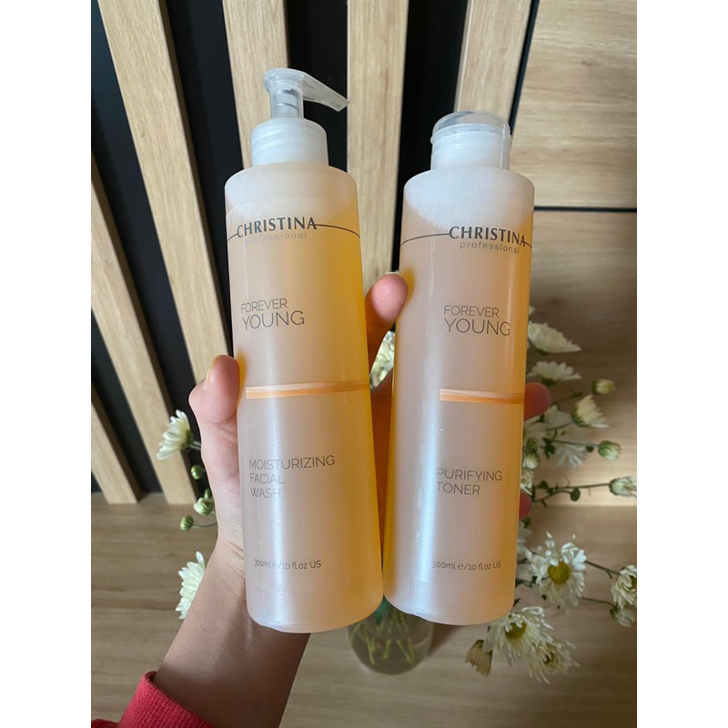 Sữa rửa mặt/toner christina forever young