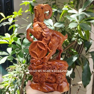Tượng con dê gỗ hương cao 30 cm