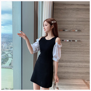 Đầm đen phối tay trắng