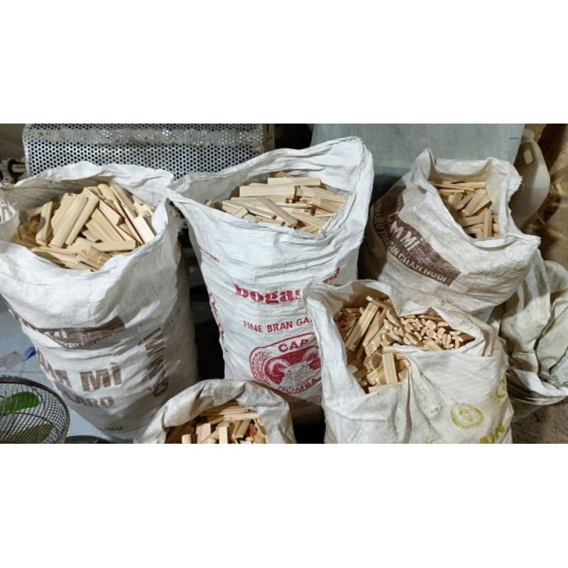 THANH PHÁCH HỌC NHAC