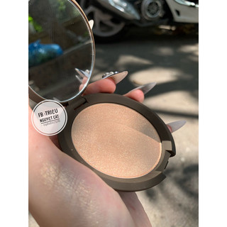 Phấn bắt sáng Becca  Champagne Pop