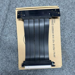 cáp MSI MPG PCI-E 4.0 X16 RISER CABLE chính hãng msi