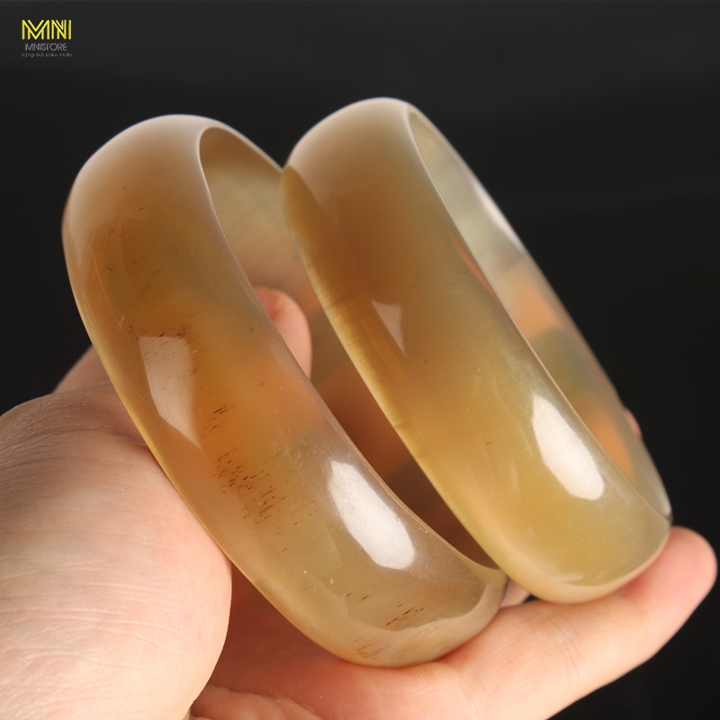 Vòng sừng đeo tay phong thủy bản trơn liền bản ky 5,5-7,5cm dày 0,6cm  phong thủy - tài lộc - bình an