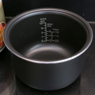 Lòng Nồi Cơm Sharp 1.8 lít KS-TH18-GL CHÍNH HÃNG - TH18
