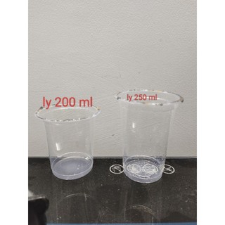 ly nhựa trơn pp  250 ml (1 cây 50 cái)