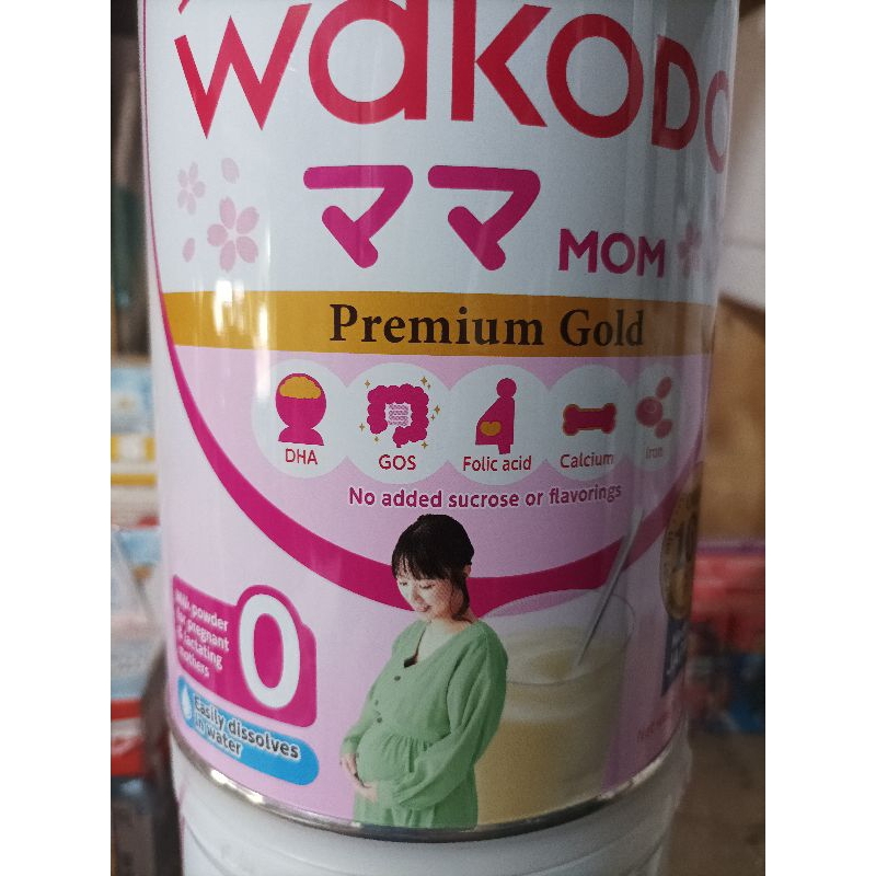 Sữa bột Wakodo Mom 830g, 300g dành cho mẹ bầu và sau sinh - Cam kết chính hãng ( Date 2025)