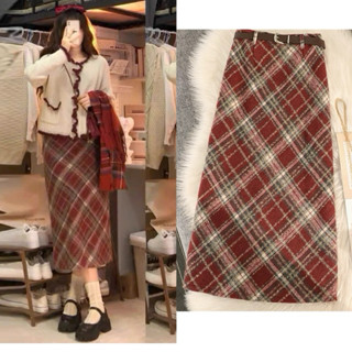  Chân váy dạ kẻ caro dáng dài xẻ sau kèm đai 