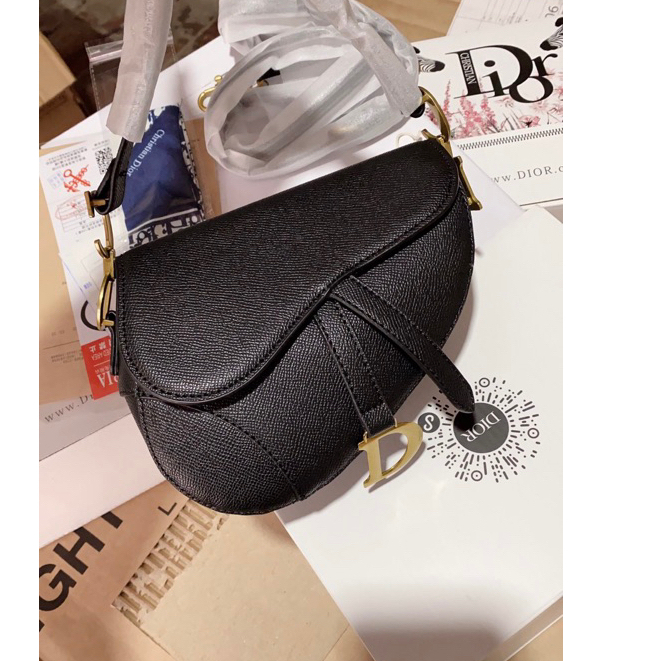 Túi Nữ Size 24cm Cao Cấp đeo chéo sang chảnh Dáng Yên Ngựa 2 bocx nam châm MTA33-4 MTA28