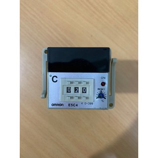Đồng hồ nhiệt độ E5C4 điện áp 220v Can K ( bao đế )