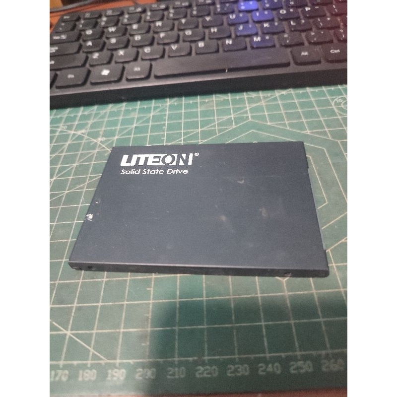 SSD 120gb hỏng bán xác