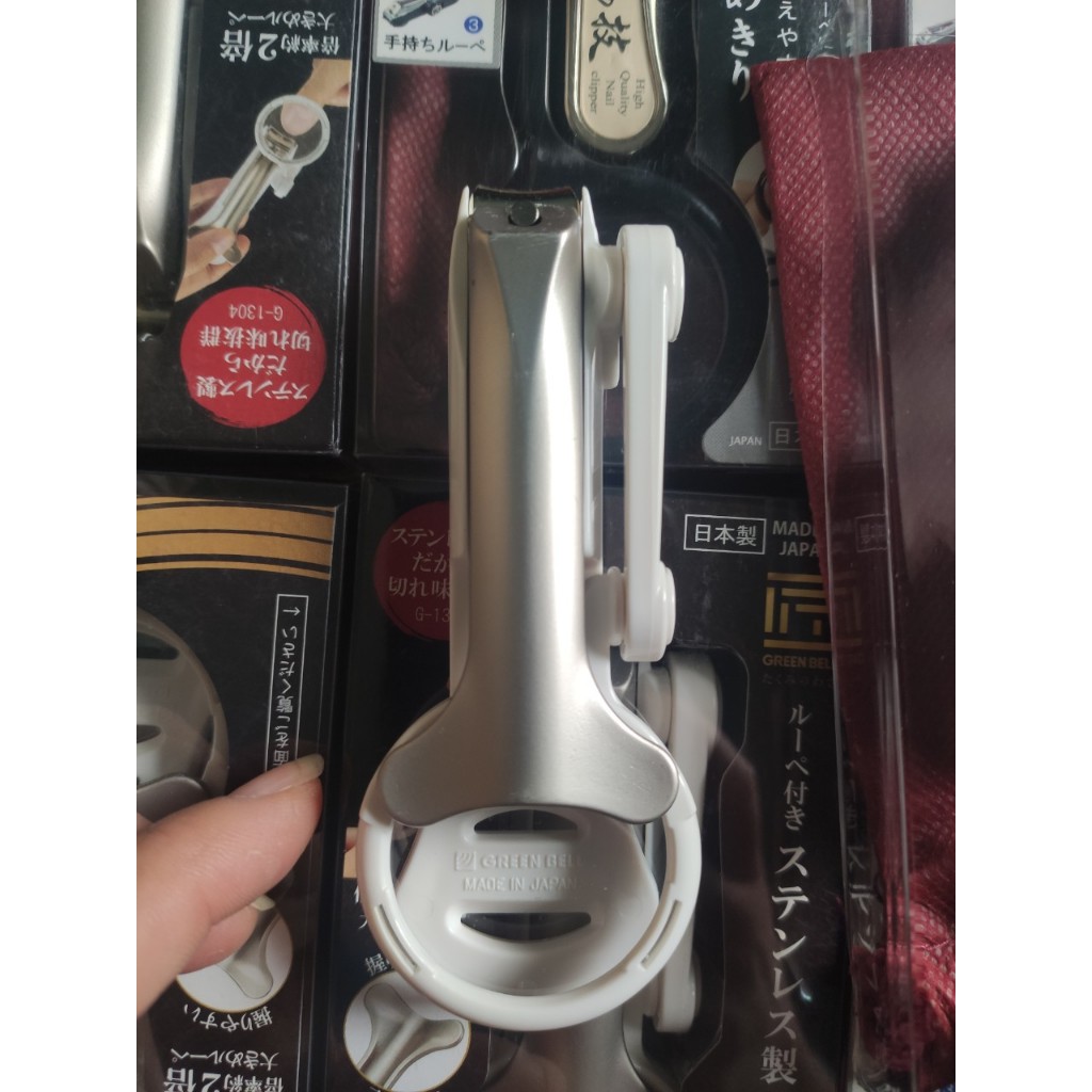Bấm móng tay cao cấp Made in Japan có gương soi