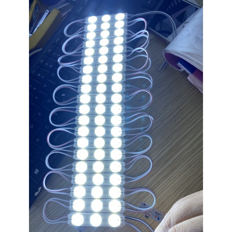 Led hắt 3 bóng kích thước 6011, 6012, 6113 (1.2W) điện áp 12V (Vỉ 20 Thanh) ngoài trời