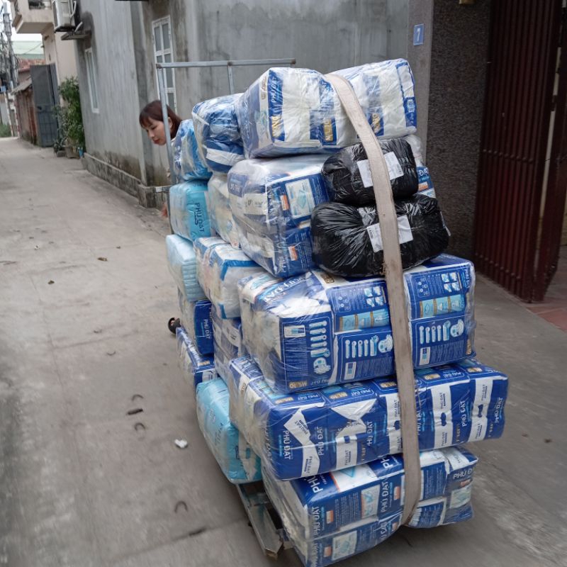 Bỉm dán phú đạt có vách chống chào ML: 45-70kg - XL : 65-100kg mềm mại siêu thấm hút