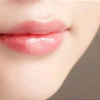 Son môi Vaseline - dưỡng môi hồng hiệu quả