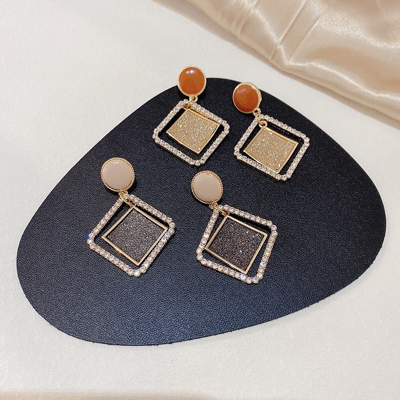 Bông tai Đá cao cấp ❤️