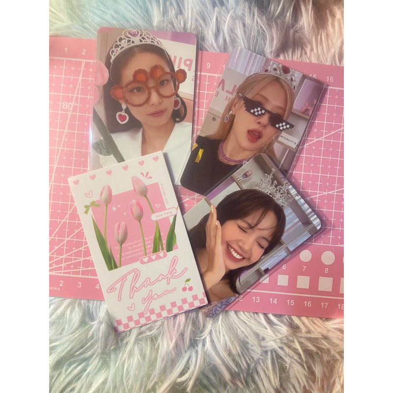 card off the girls blackpink